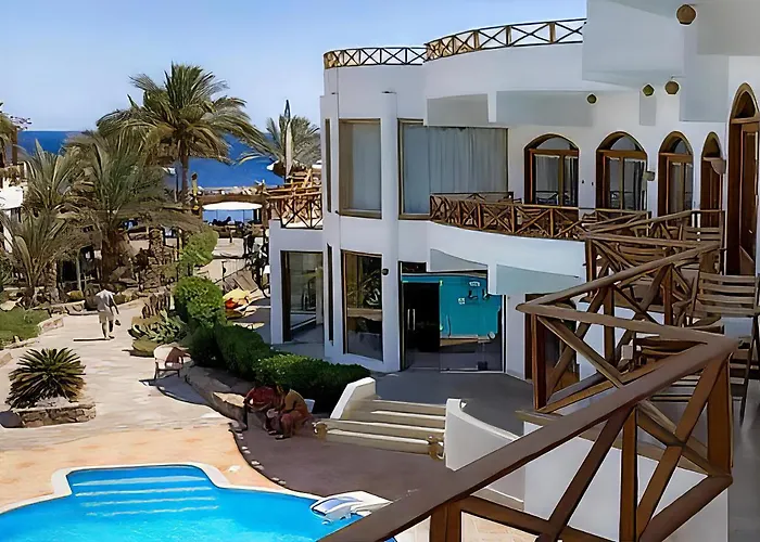 Red Sea Relax