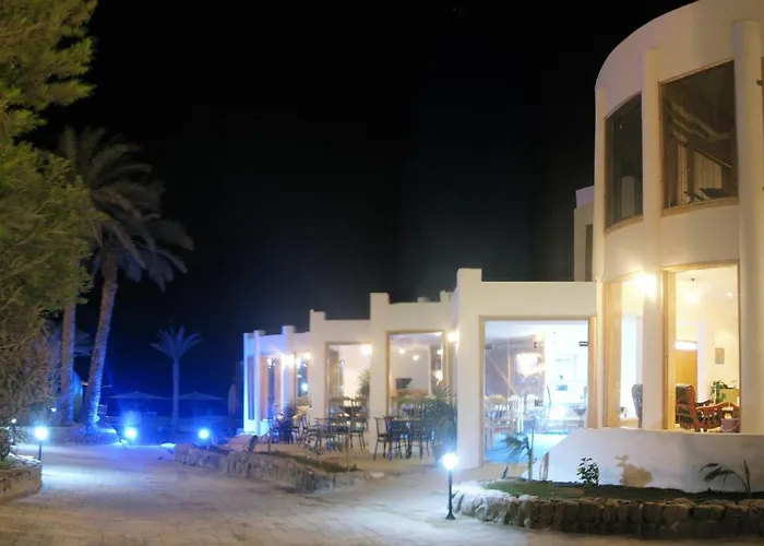 Red Sea Relax 3*